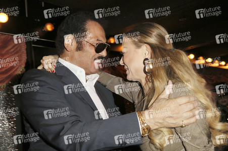 Eröffnung 'The Bunny Burlesque St. Pauli' in Hamburg