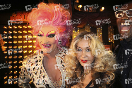 Eröffnung 'The Bunny Burlesque St. Pauli' in Hamburg