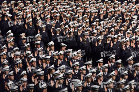 Vereidigung von Kommissaranwärtern in Köln