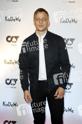 Eröffnung des ersten temporären AlphaTauri 3D-Knit Labs in Berlin