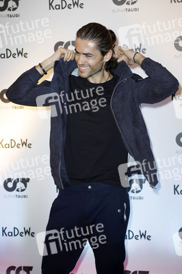 Eröffnung des ersten temporären AlphaTauri 3D-Knit Labs in Berlin