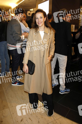 Eröffnung des ersten temporären AlphaTauri 3D-Knit Labs in Berlin