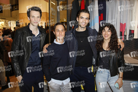 Eröffnung des ersten temporären AlphaTauri 3D-Knit Labs in Berlin