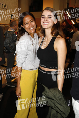 Eröffnung des ersten temporären AlphaTauri 3D-Knit Labs in Berlin