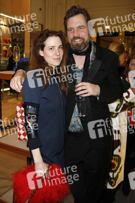 Eröffnung des ersten temporären AlphaTauri 3D-Knit Labs in Berlin