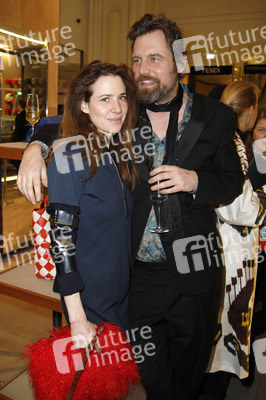 Eröffnung des ersten temporären AlphaTauri 3D-Knit Labs in Berlin