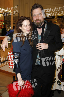 Eröffnung des ersten temporären AlphaTauri 3D-Knit Labs in Berlin