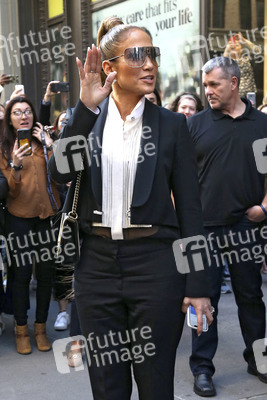 Jennifer Lopez bei Radio Beats 1 in New York