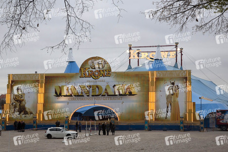 Circus Krone Premiere 'Mandana - Circuskunst neu geträumt' in München