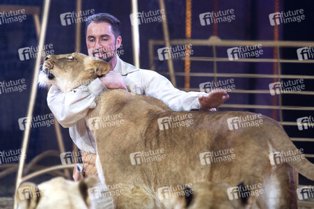 Circus Krone Premiere 'Mandana - Circuskunst neu geträumt' in München