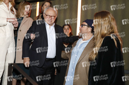 Filmpremiere 'Van Gogh - An der Schwelle zur Ewigkeit' in München