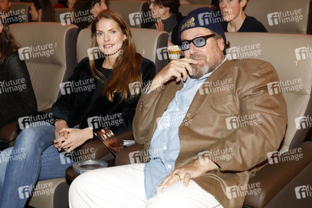 Filmpremiere 'Van Gogh - An der Schwelle zur Ewigkeit' in München