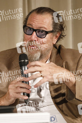 Filmpremiere 'Van Gogh - An der Schwelle zur Ewigkeit' in München