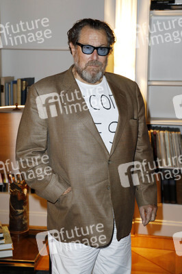 Dinner-Party zur Premiere 'Van Gogh - An der Schwelle zur Ewigkeit' in Berlin