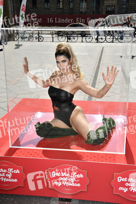 Photocall 'Get the F*ck out of my House' in Berlin