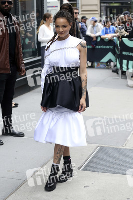 Milla Jovovich und Sasha Lane bei der Talkshow 'Build Series' in New York