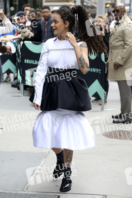 Milla Jovovich und Sasha Lane bei der Talkshow 'Build Series' in New York