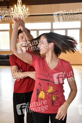 Ulrike Frank trainiert für 'Let's Dance' in Berlin