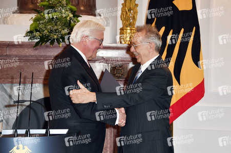 Verleihung des Verdienstordens der Bundesrepublik Deutschland an Dieter Kosslick in Berlin
