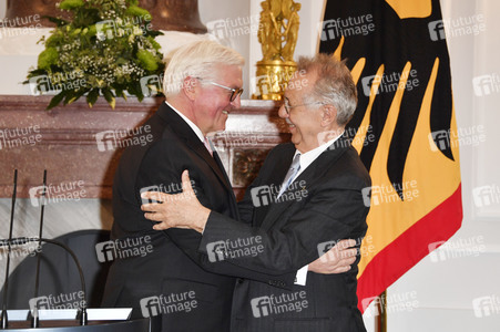 Verleihung des Verdienstordens der Bundesrepublik Deutschland an Dieter Kosslick in Berlin