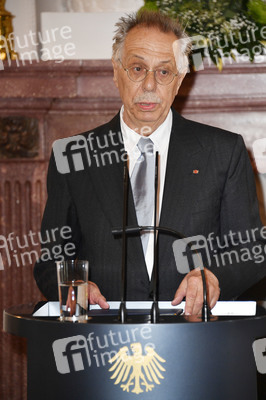 Verleihung des Verdienstordens der Bundesrepublik Deutschland an Dieter Kosslick in Berlin