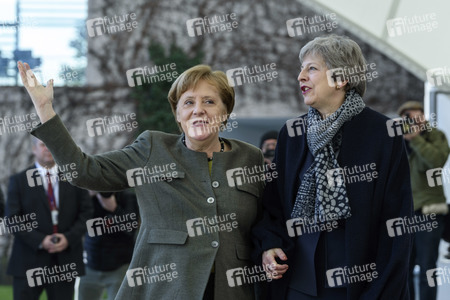 Theresa May zu Brexit Gespräch in Berlin