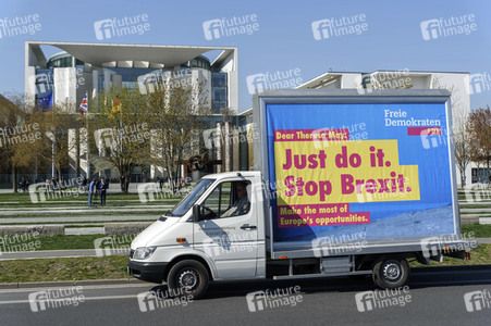 Theresa May zu Brexit Gespräch in Berlin