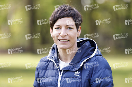 Charity Fußball-Länderspiel in Duisburg