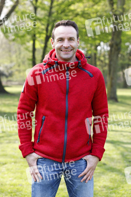 Charity Fußball-Länderspiel in Duisburg