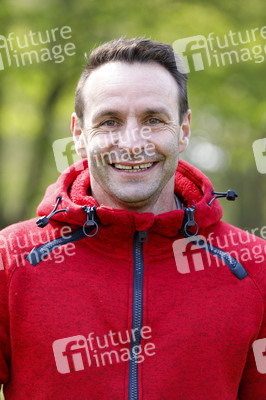 Charity Fußball-Länderspiel in Duisburg
