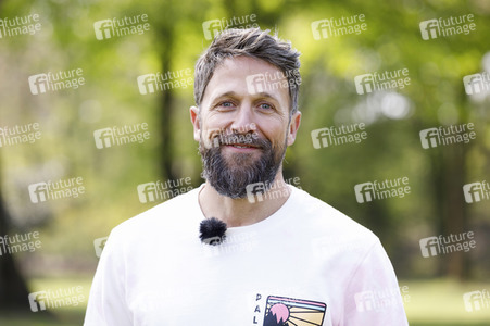 Charity Fußball-Länderspiel in Duisburg