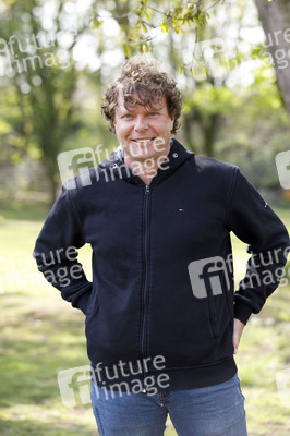 Charity Fußball-Länderspiel in Duisburg