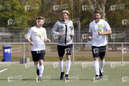 Charity Fußball-Länderspiel in Duisburg