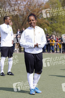 Charity Fußball-Länderspiel in Duisburg