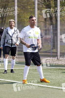 Charity Fußball-Länderspiel in Duisburg