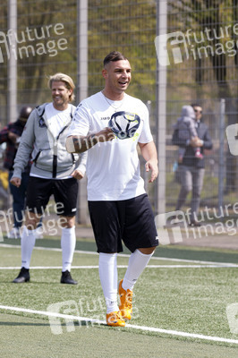 Charity Fußball-Länderspiel in Duisburg
