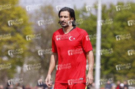 Charity Fußball-Länderspiel in Duisburg
