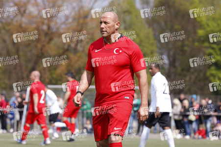 Charity Fußball-Länderspiel in Duisburg
