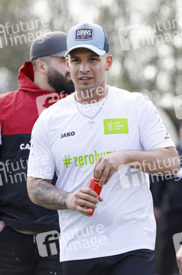 Charity Fußball-Länderspiel in Duisburg