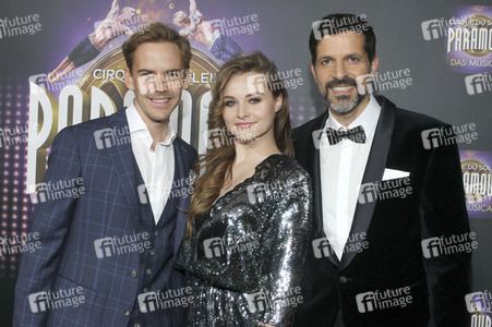 Musicalpremiere 'Cirque du Soleil - Paramour' in Hamburg
