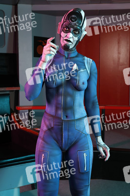 GEEK ART: 'Star Trek Discovery' Bodypainting