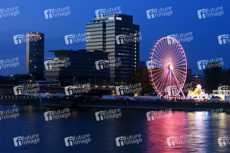 Osterkirmes in Köln