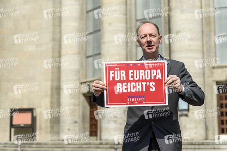 Pressetermin von der PARTEI in Berlin