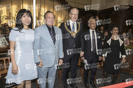 Empfang zum 75. Geburtstag von Gehard Schröder in Hannover