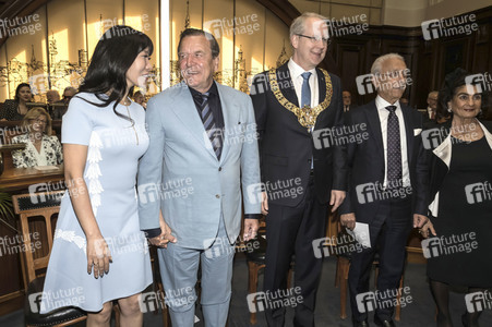 Empfang zum 75. Geburtstag von Gehard Schröder in Hannover