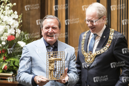 Empfang zum 75. Geburtstag von Gehard Schröder in Hannover