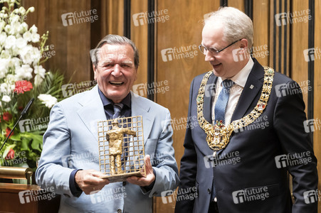 Empfang zum 75. Geburtstag von Gehard Schröder in Hannover