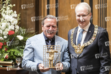 Empfang zum 75. Geburtstag von Gehard Schröder in Hannover