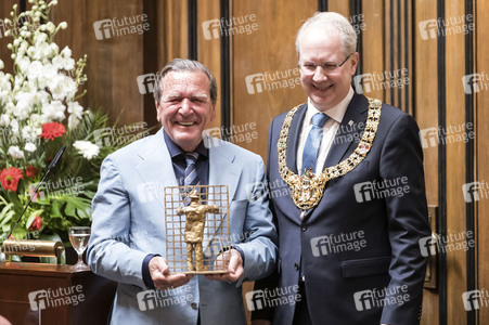 Empfang zum 75. Geburtstag von Gehard Schröder in Hannover