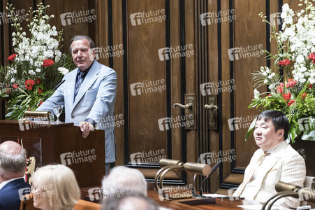 Empfang zum 75. Geburtstag von Gehard Schröder in Hannover